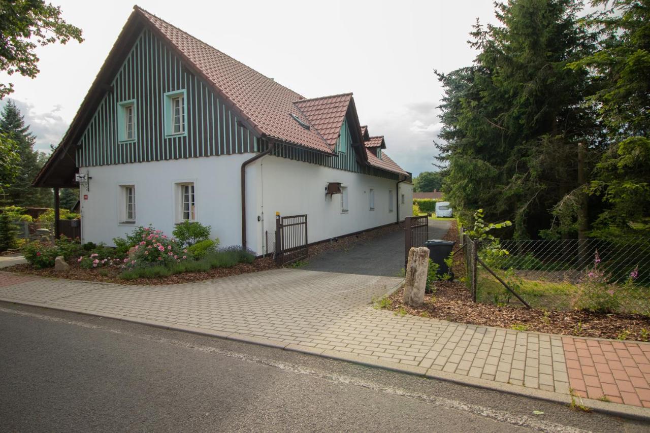 Country House Тіса Екстер'єр фото