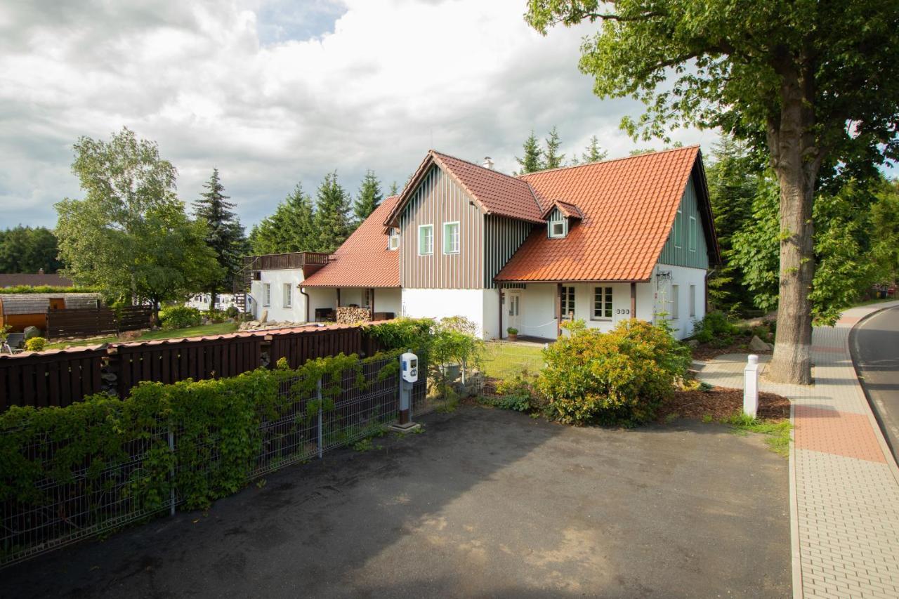 Country House Тіса Екстер'єр фото
